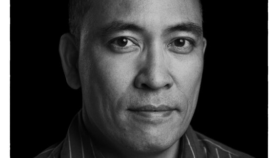 Osmým dnem se zcelují kulturní a historické trhliny, ale i traumata průmyslových periférií